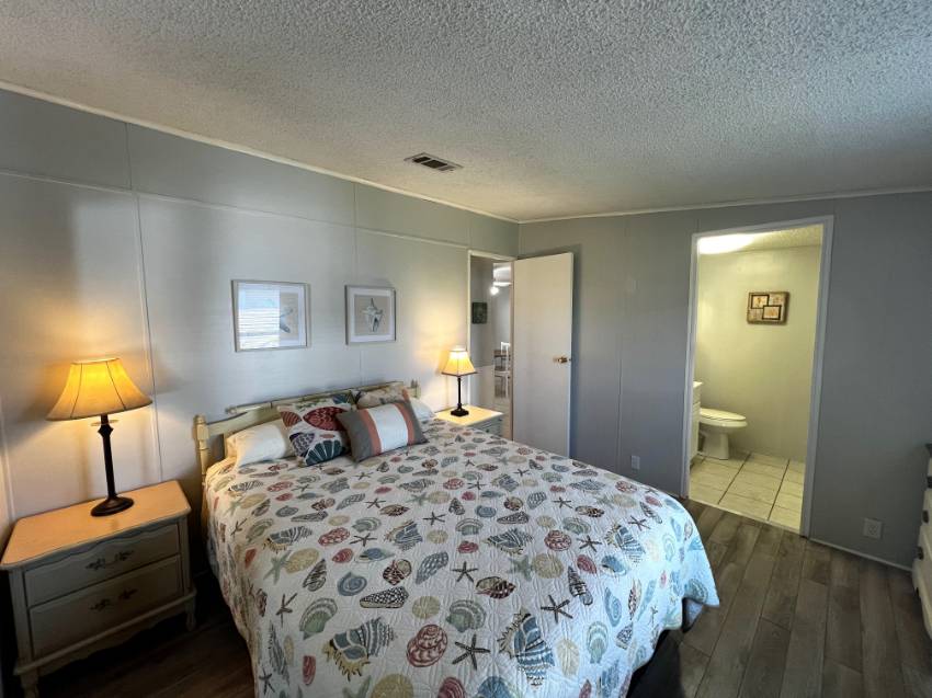 471 S. Putter Circle a Winter Haven, FL Mobile or Manufactured Home for Sale